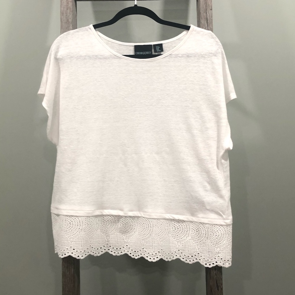 Cynthia Rowley Batwing White Crochet Hem Blouse M